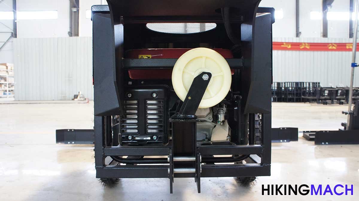 Rear support wheel for easy mechanical removal and movement.