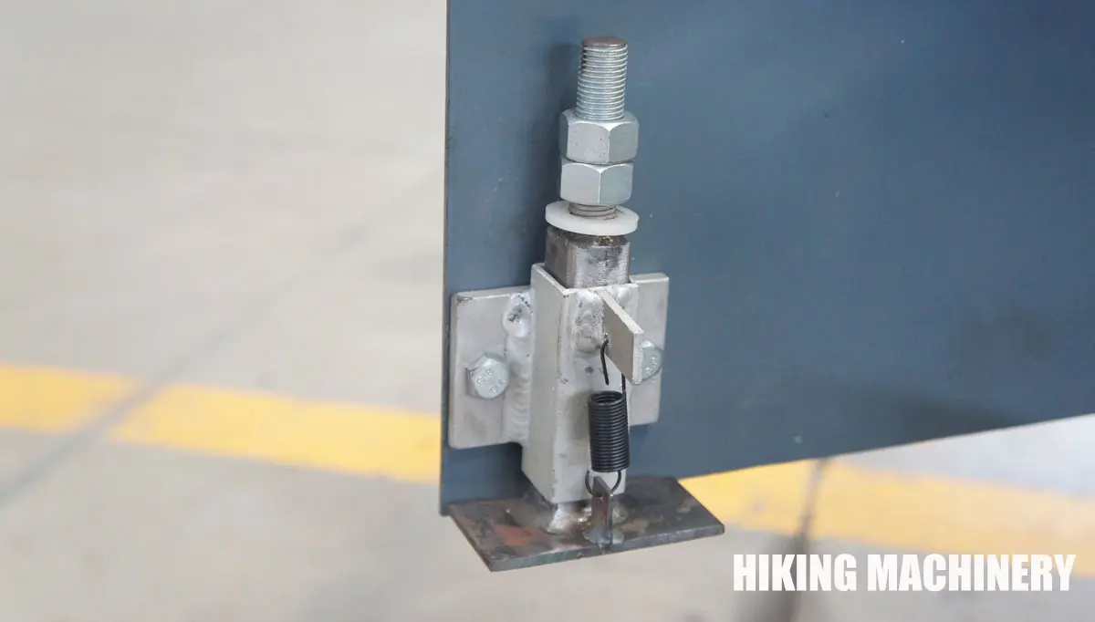 Ride on laser screed measuring points