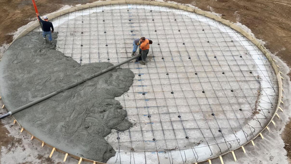 round concrete slab pouring