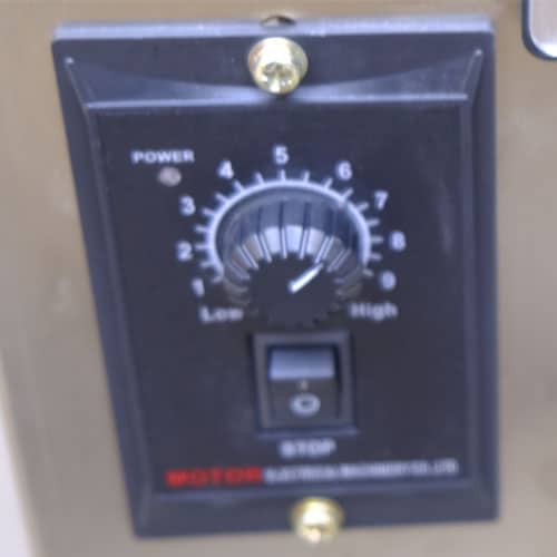 Speed adjustment knob
