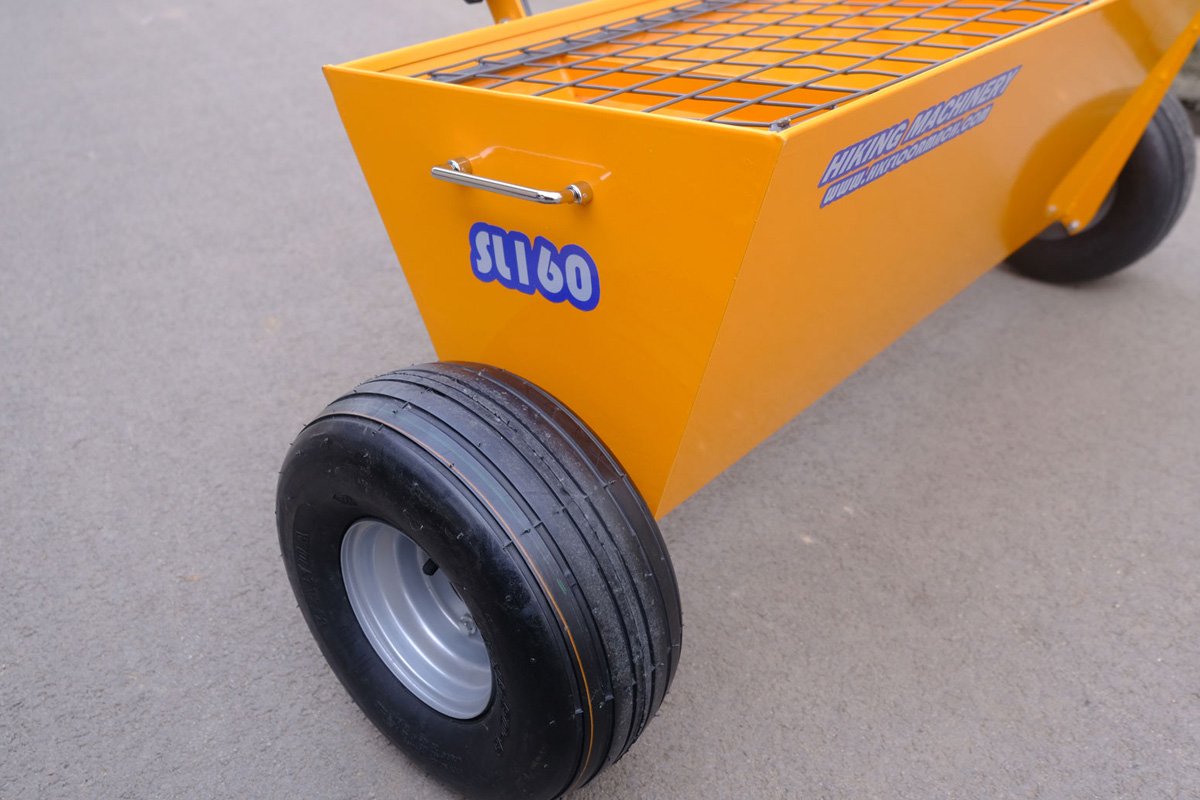 concrete-floor-hardener-spreader-machine-photo